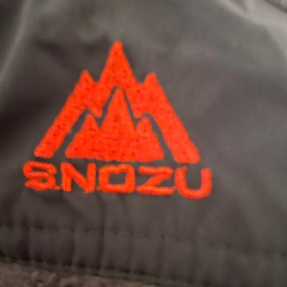 Snozu Kids grey orange Snowsuit Snow Bibs Size 5 Small Excellent Condition